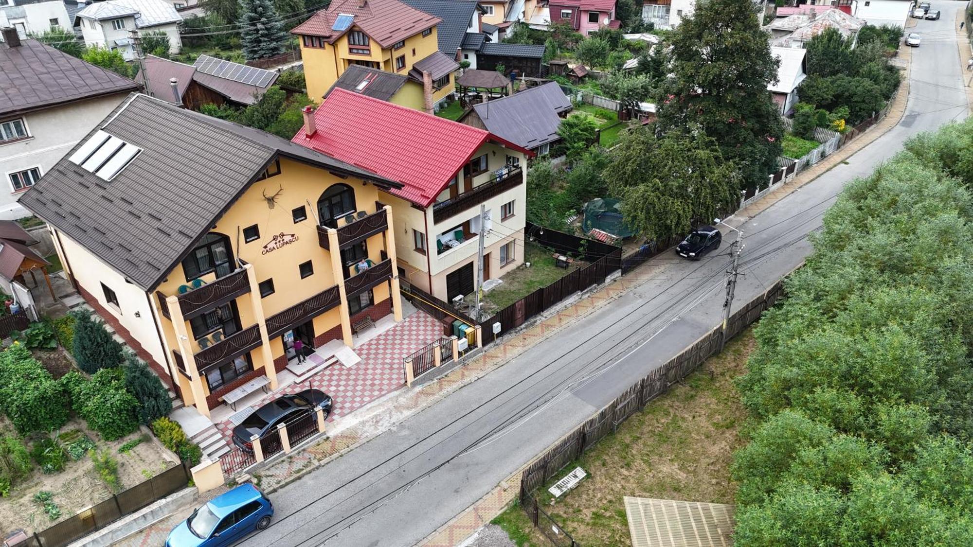 Отель Casa Lupascu Ватра-Дорней Экстерьер фото